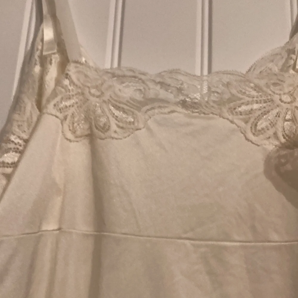 Cream Shadow Line slip - Picture 7 of 7